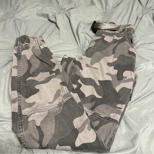 Hollister Gray Camo Pants